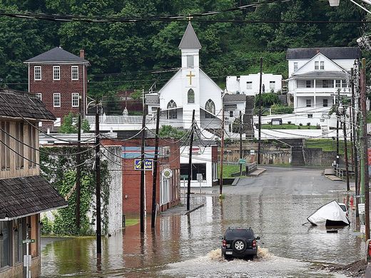 Lũ lụt lịch sử tấn công Virginia, Mỹ ảnh 10
